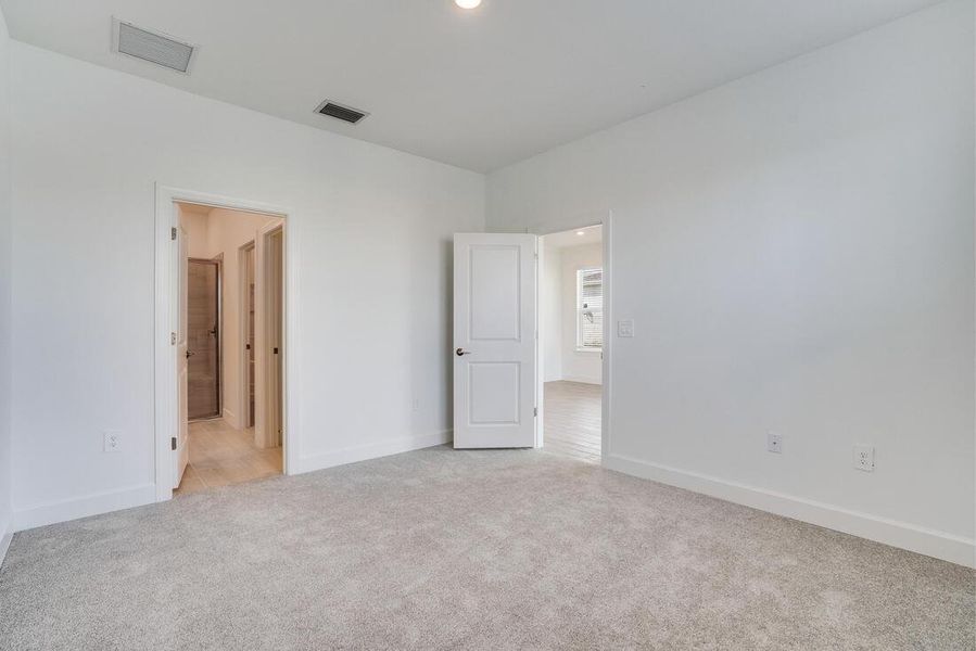 Representative unfurnished interior of a home built from the Tobago by Taylor Morrison in The Cove at West Port, Port Charlotte (Image 12).