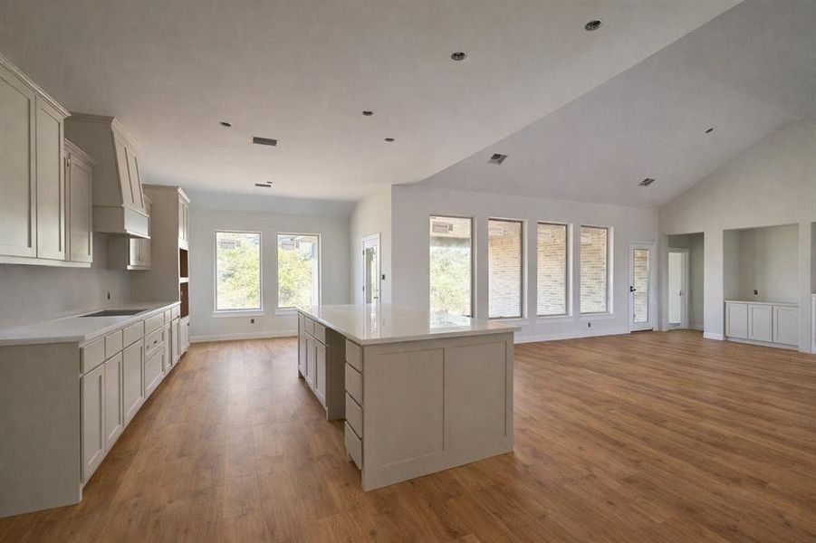 Image 7 of a home in . Image 7 of a home in .