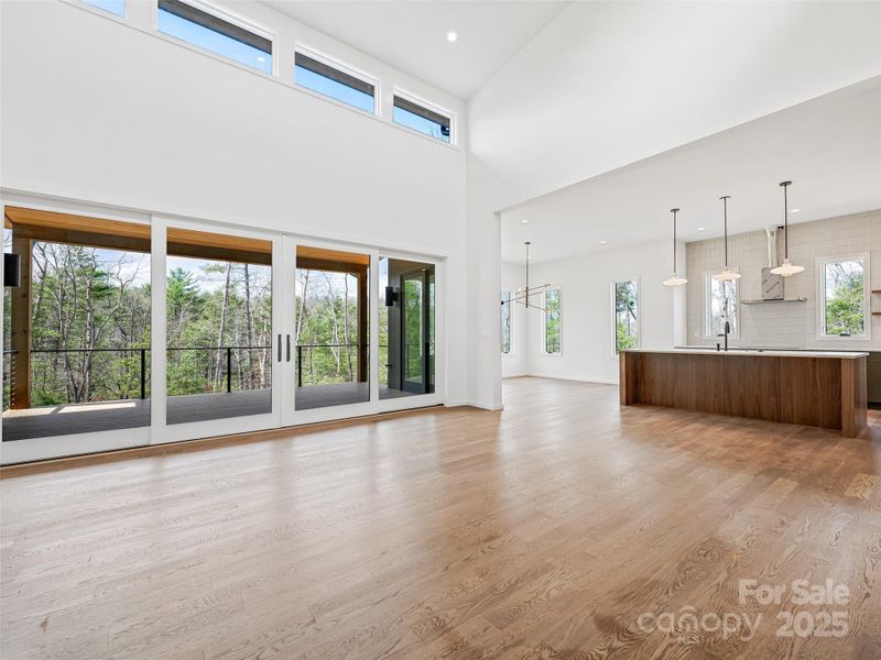 Spacious, unfurnished interior of a new home in , Asheville (Image 20).