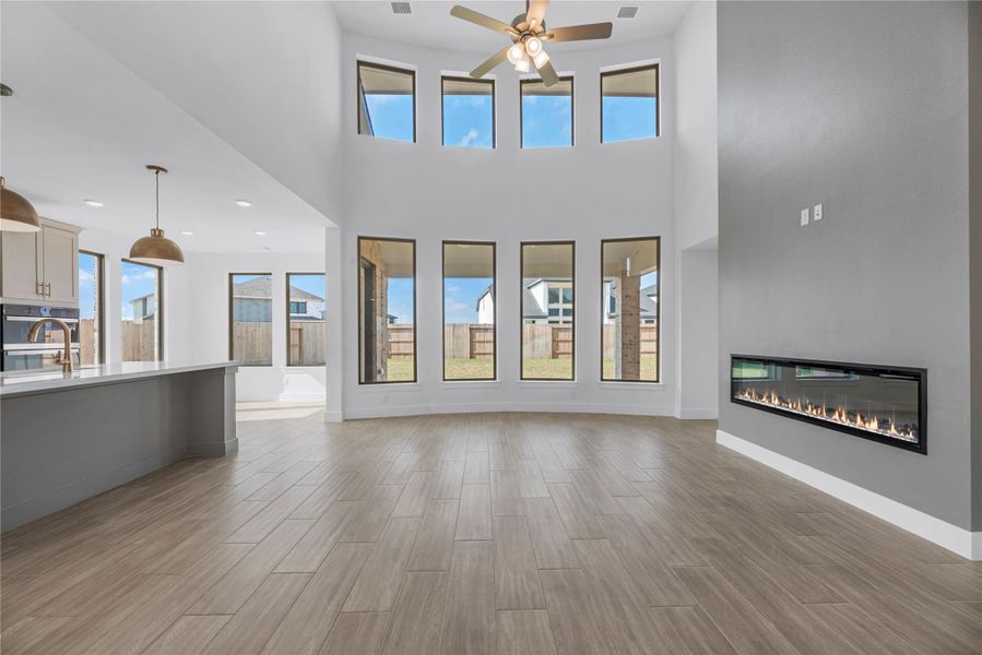 Spacious, unfurnished interior of a new home in Grange, Katy (Image 14). Spacious, unfurnished interior of a new home in Grange, Katy (Image 14).