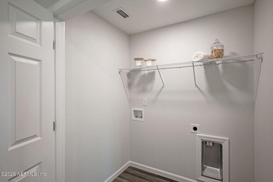 Spacious, unfurnished interior of a new home in , Jacksonville (Image 20). Spacious, unfurnished interior of a new home in , Jacksonville (Image 20).