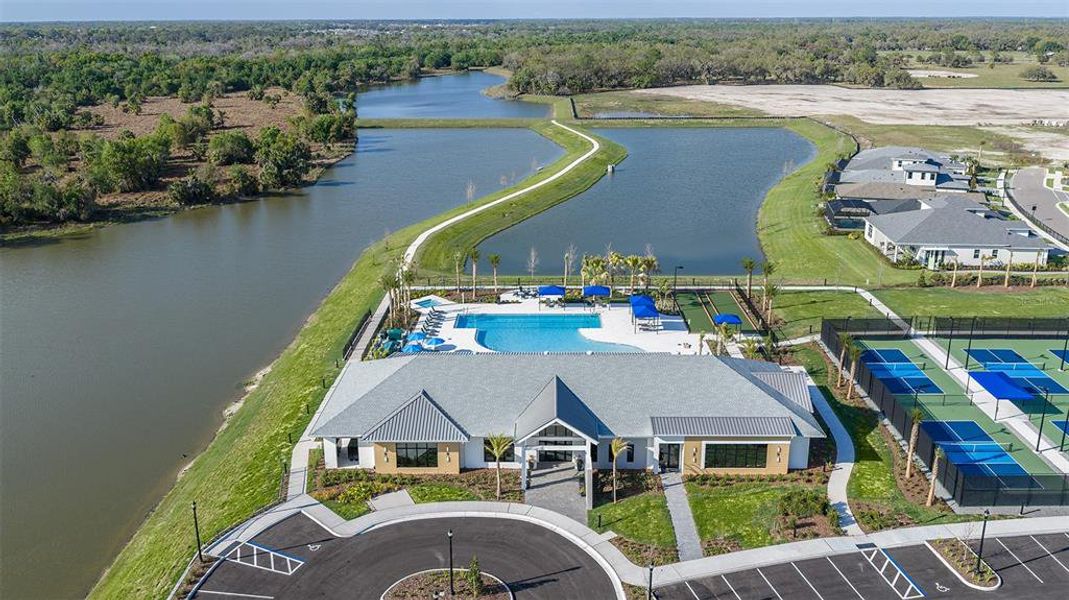 Community amenities in Woodland Preserve, Parrish (Image 79).