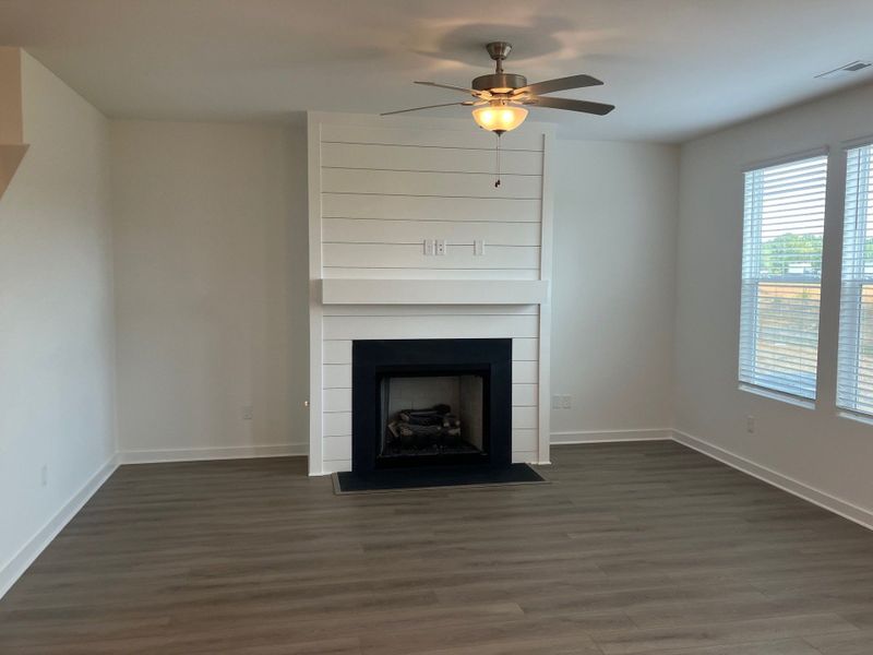 Image 13 of a home in Calista Farms.