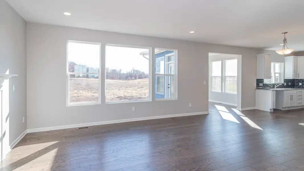 Representative unfurnished interior of a home built from the The Winslow by Norfolk Homes in Offsite Builds Southern Michigan, Ann Arbor (Image 93).