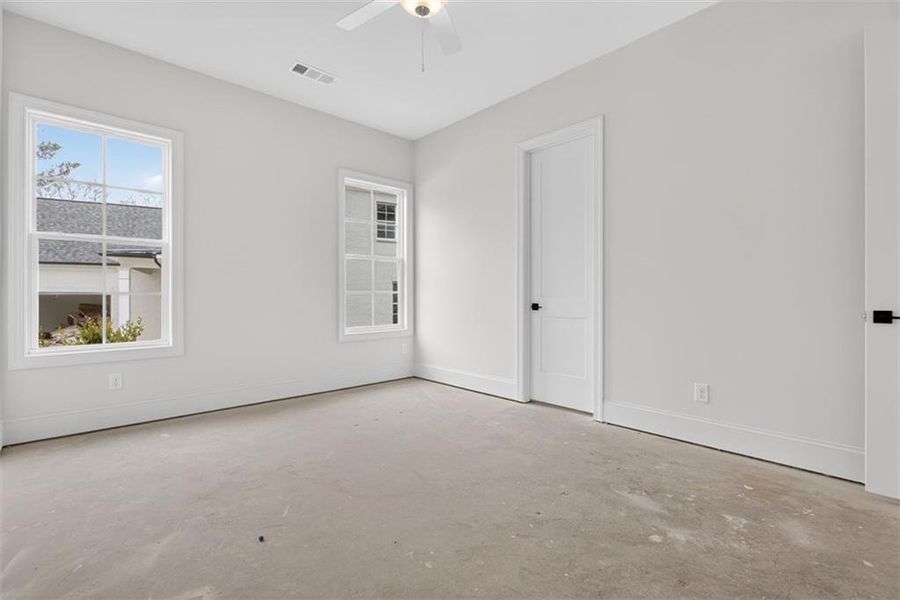 Spacious, unfurnished interior of a new home in , Suwanee (Image 69).