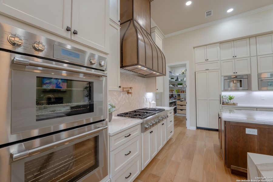 Furnished interior view inside a new home in , Spring Branch (Image 9).