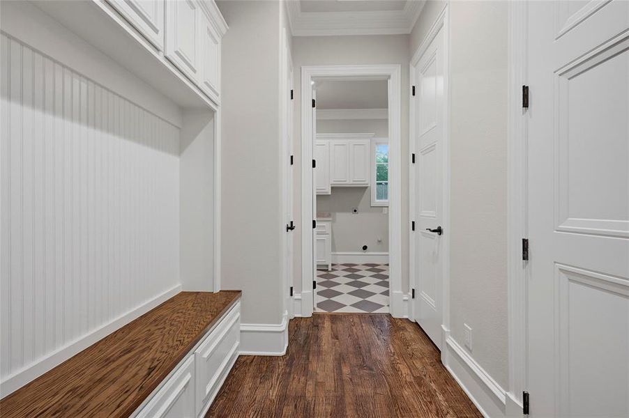 Spacious, unfurnished interior of a new home in , Sherman (Image 15).