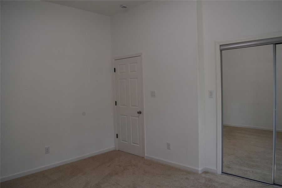 Image 21 of a home in .