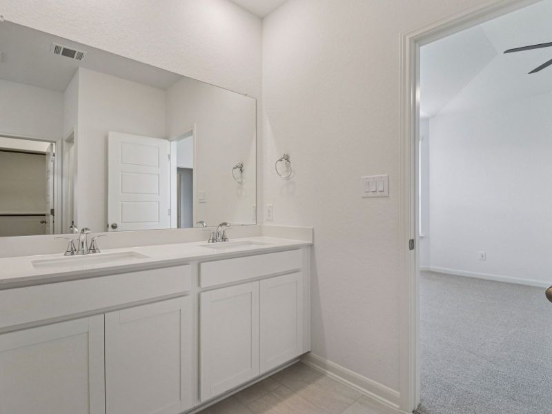 Furnished interior view inside a new home in Royal Crest, San Antonio (Image 8).