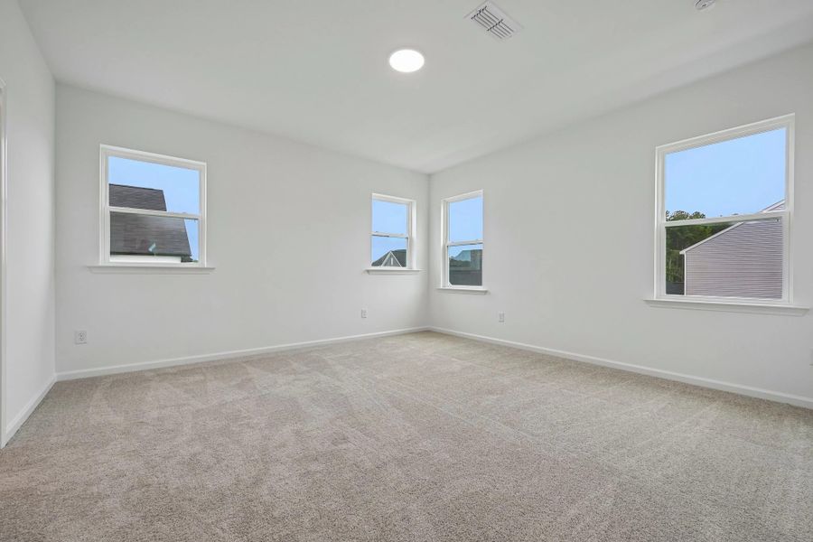 Spacious, unfurnished interior of a new home in Crescent Mills, Wilson's Mills (Image 27). Spacious, unfurnished interior of a new home in Crescent Mills, Wilson's Mills (Image 27).