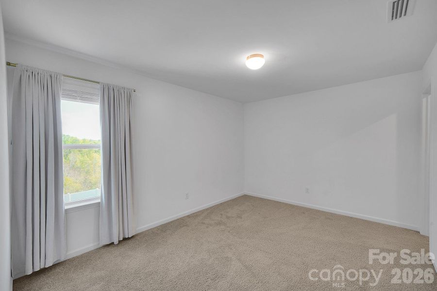 Spacious, unfurnished interior of a new home in , Dallas (Image 25). Spacious, unfurnished interior of a new home in , Dallas (Image 25).