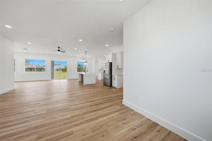Spacious, unfurnished interior of a new home in , Punta Gorda (Image 30).