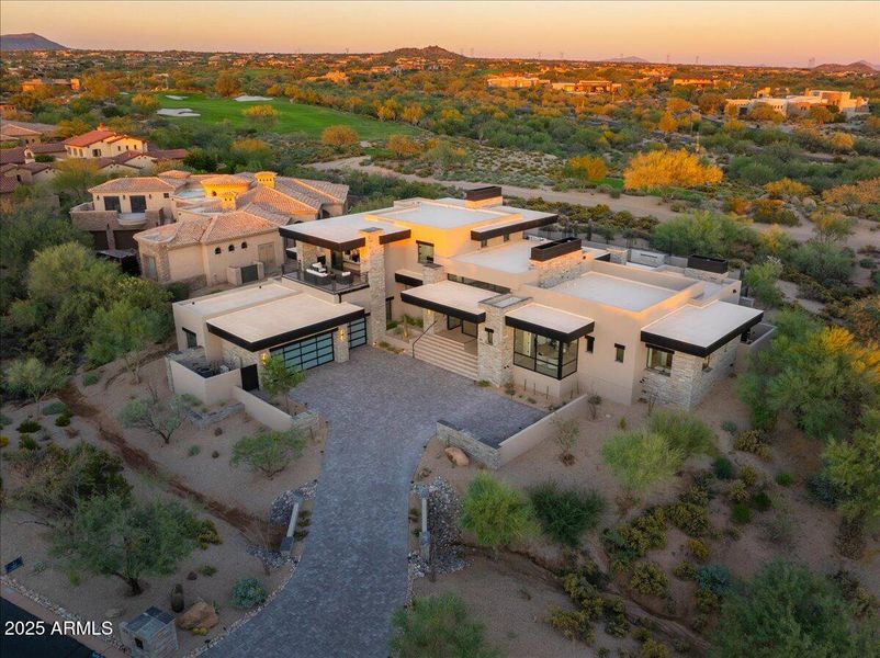 032-Front Of House 032-Front Of House