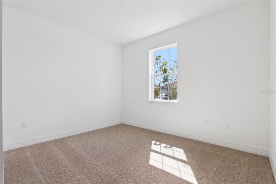 Spacious, unfurnished interior of a new home in Prairie Oaks, St. Cloud (Image 25).