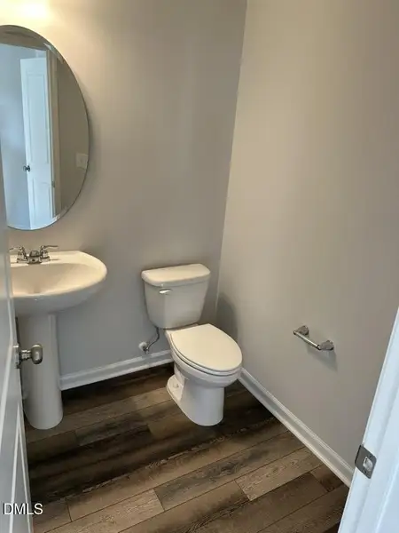 A3081924-E88C-45C0-BE74-C9258C811E0F_1_1