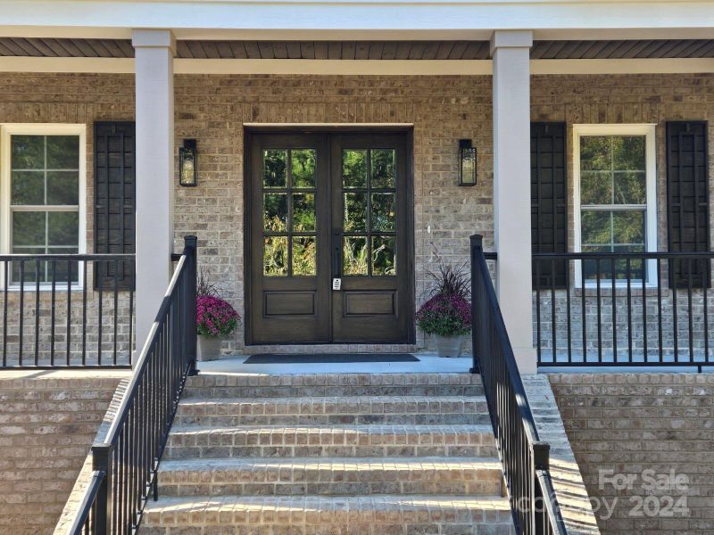 Image 40 of a home in .