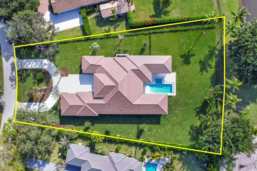 Room for Guest House/Sportcourt