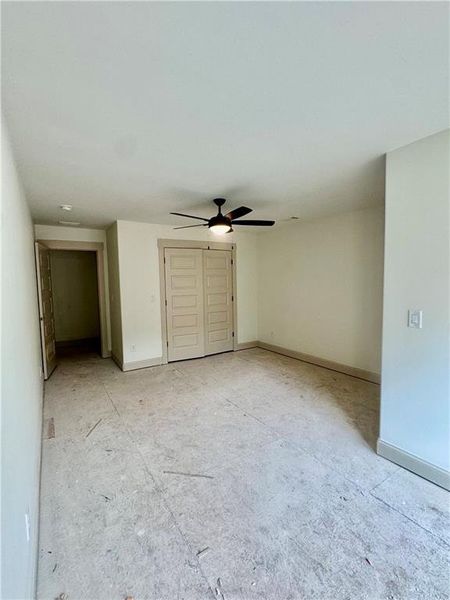 Spacious, unfurnished interior of a new home in , Carrollton (Image 13).