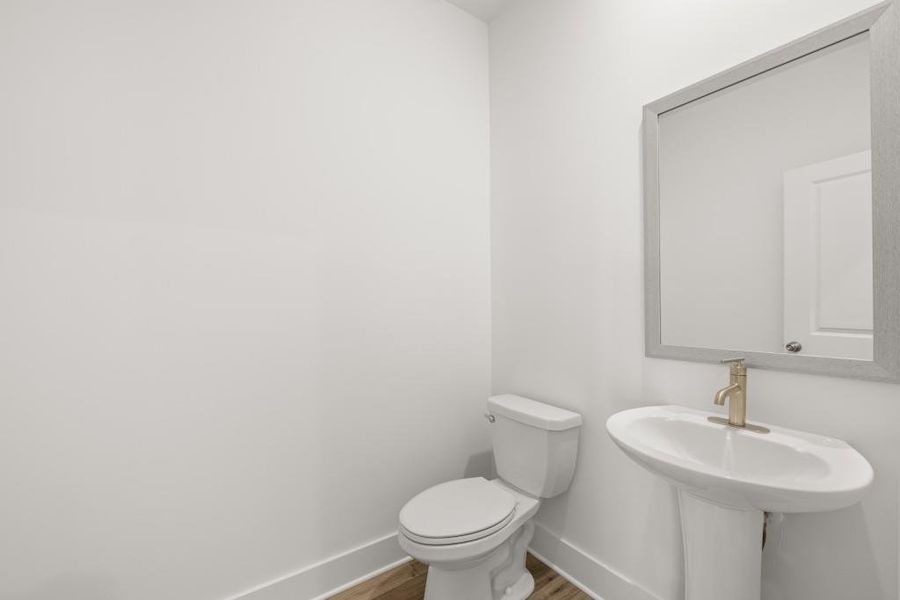 Image 53 of a home in Willow Creek.