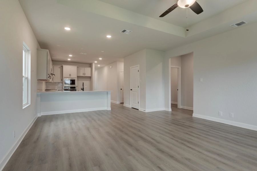 Kitchen, Breakfast, & Family Kitchen, Breakfast, & Family