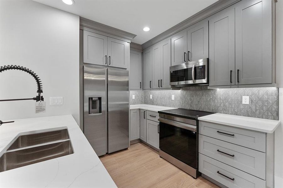 Furnished interior view inside a new home in , Sanford (Image 8).