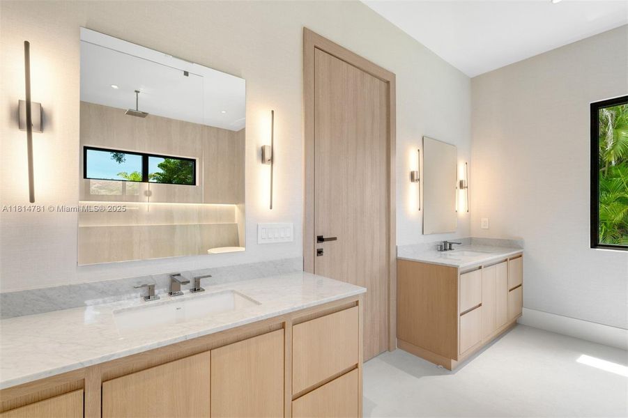 Furnished interior view inside a new home in , Pinecrest (Image 45).