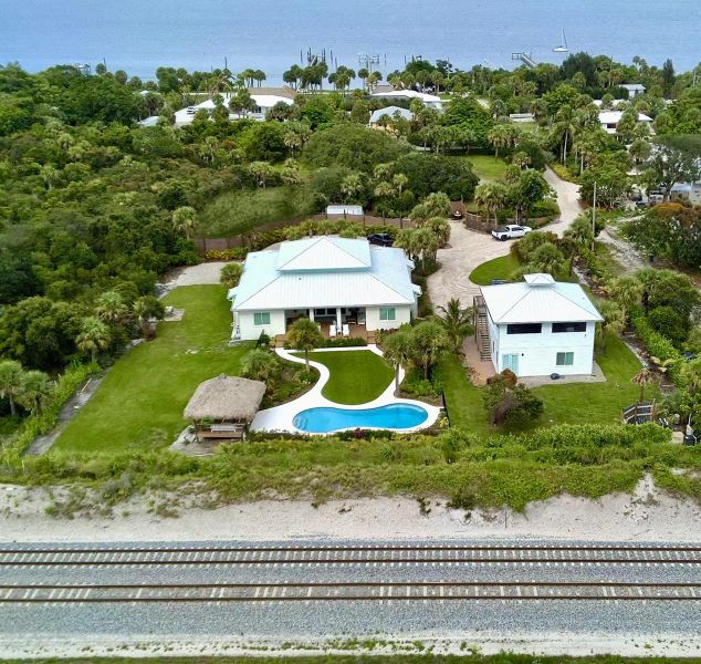 both main and cottage on property both main and cottage on property