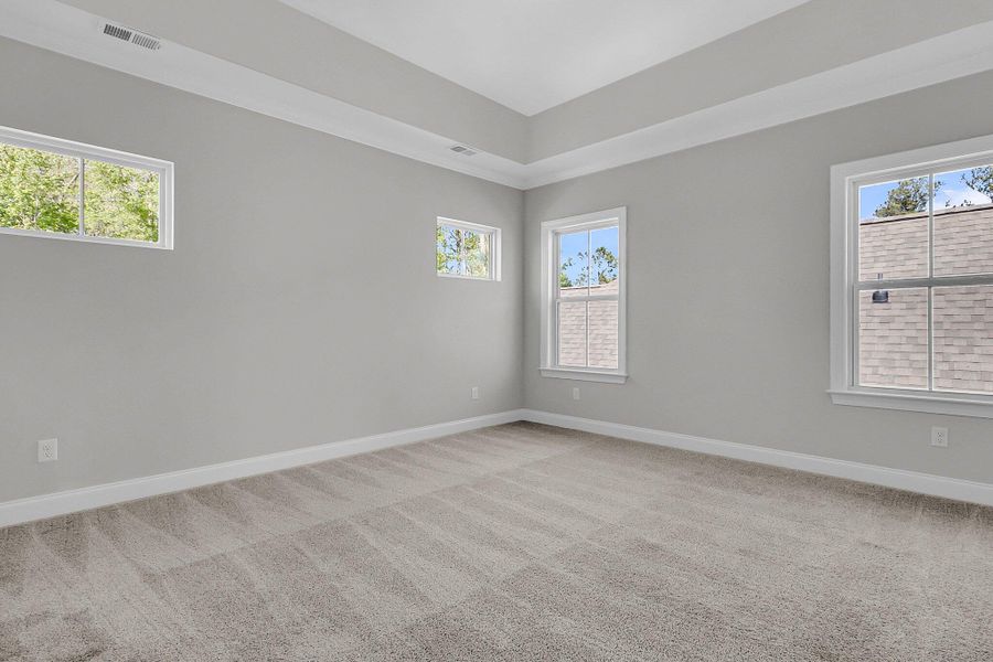 Spacious, unfurnished interior of a new home in Tidewater at Lakes of Cane Bay, Summerville (Image 15). Spacious, unfurnished interior of a new home in Tidewater at Lakes of Cane Bay, Summerville (Image 15).