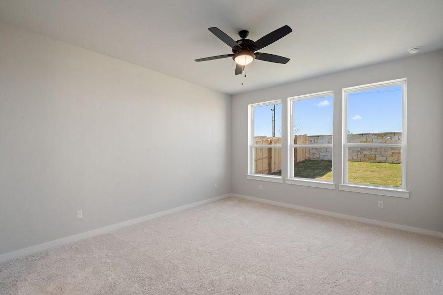 Spacious, unfurnished interior of a new home in Flora, Hutto (Image 35).