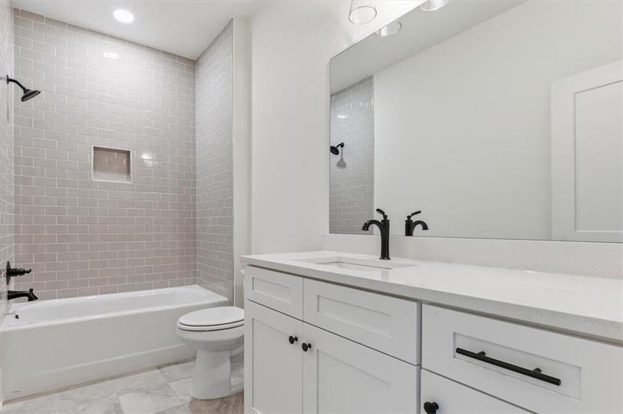 Image 48 of a home in .