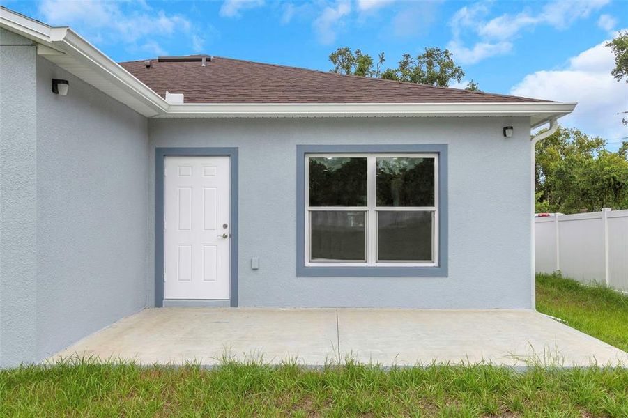 Front exterior of a new home in , Tampa, FL, highlighting curb appeal (Image 23).