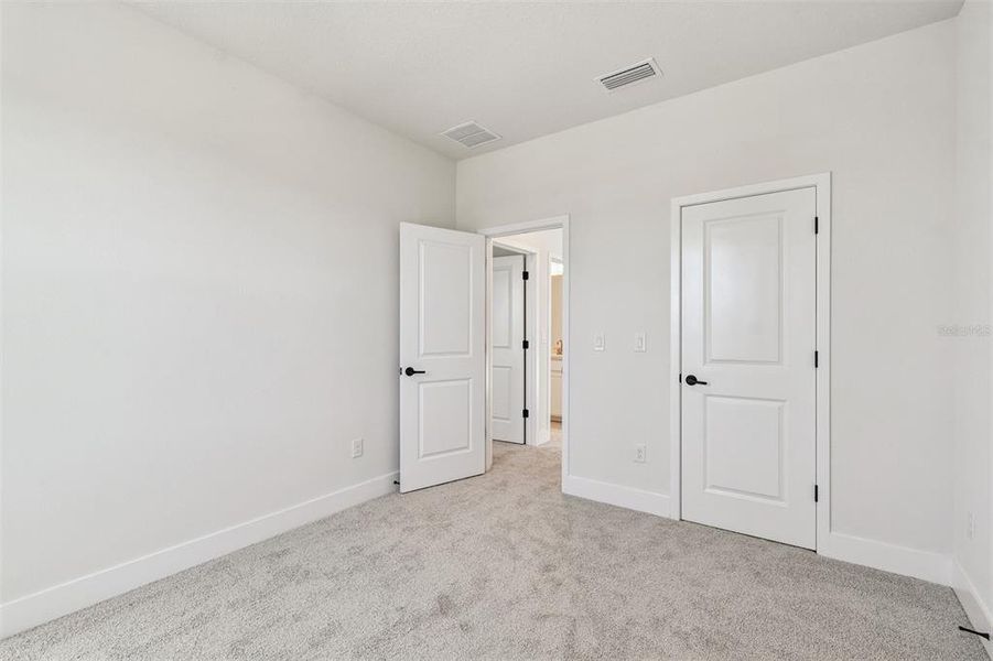 Spacious, unfurnished interior of a new home in Chapel Crossings - Garden Series, Wesley Chapel (Image 27).