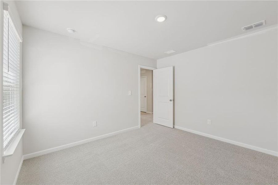 Spacious, unfurnished interior of a new home in Parkside at Grayson, Grayson (Image 29).