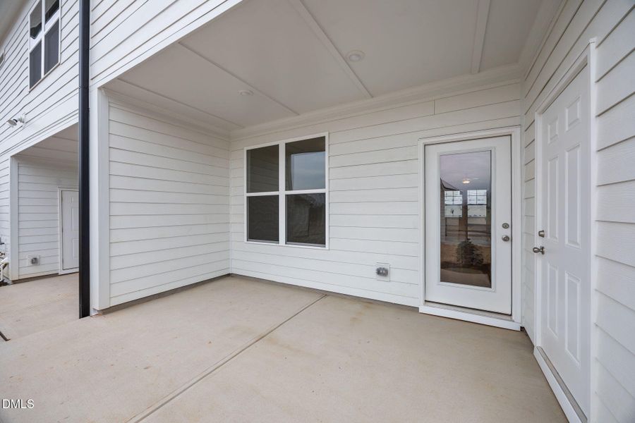 8-web-or-mls-IMG_0103 8-web-or-mls-IMG_0103