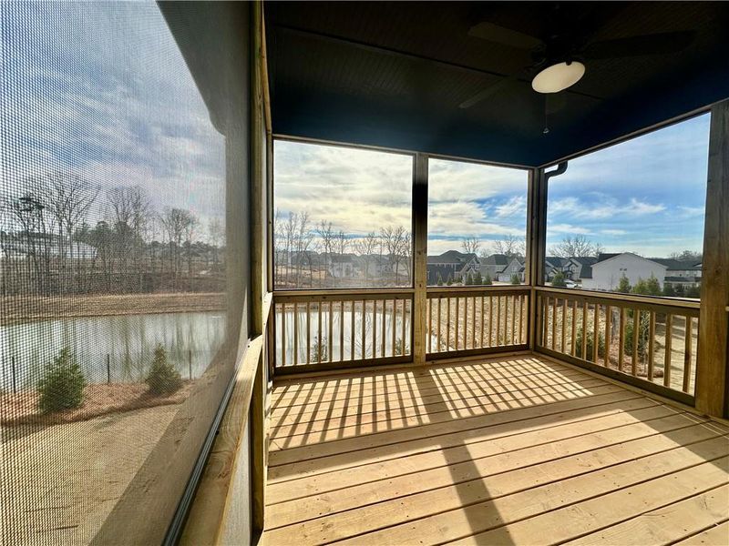 Exterior details and patio area of a home in Twin Lakes, Hoschton (Image 4).