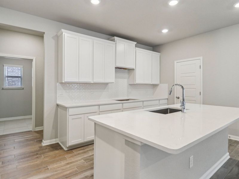 Furnished interior view inside a new home in Sagebrooke - Classic Series, San Antonio (Image 7).