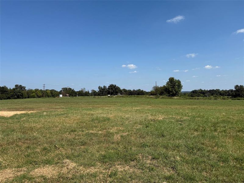 Image 18 of a home in . Image 18 of a home in .