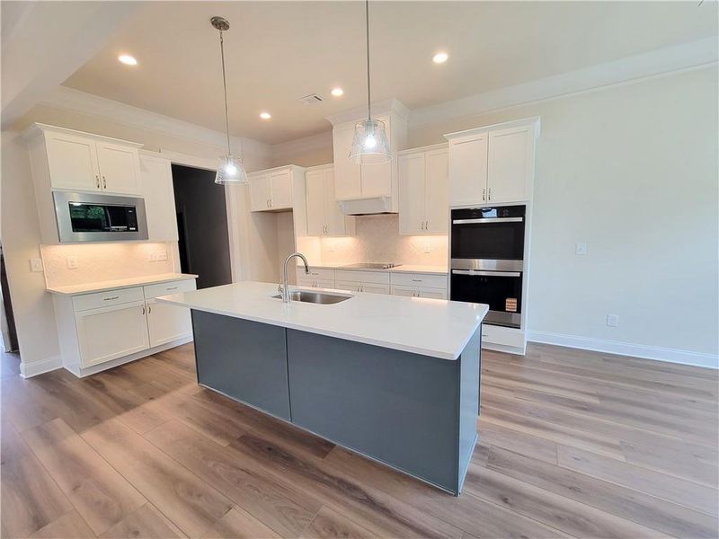Furnished interior view inside a new home in , Jefferson (Image 15).