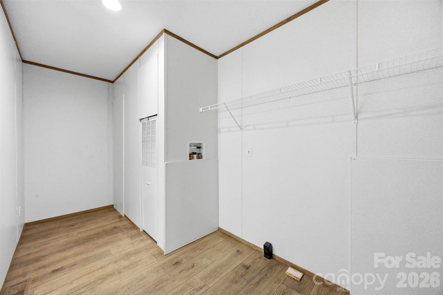 Spacious, unfurnished interior of a new home in , Mooresville (Image 12).