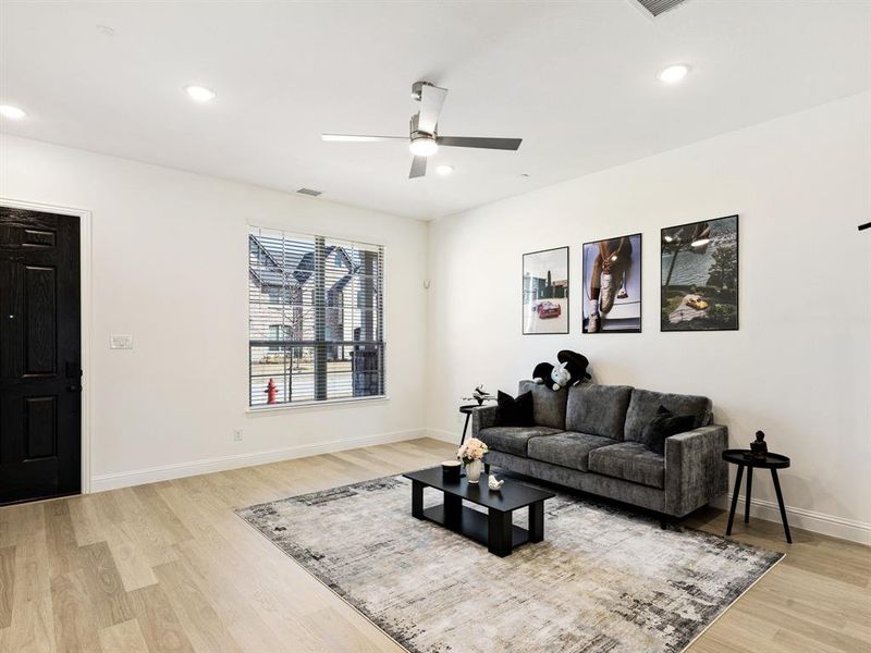 Furnished interior view inside a new home in , Grand Prairie (Image 5).