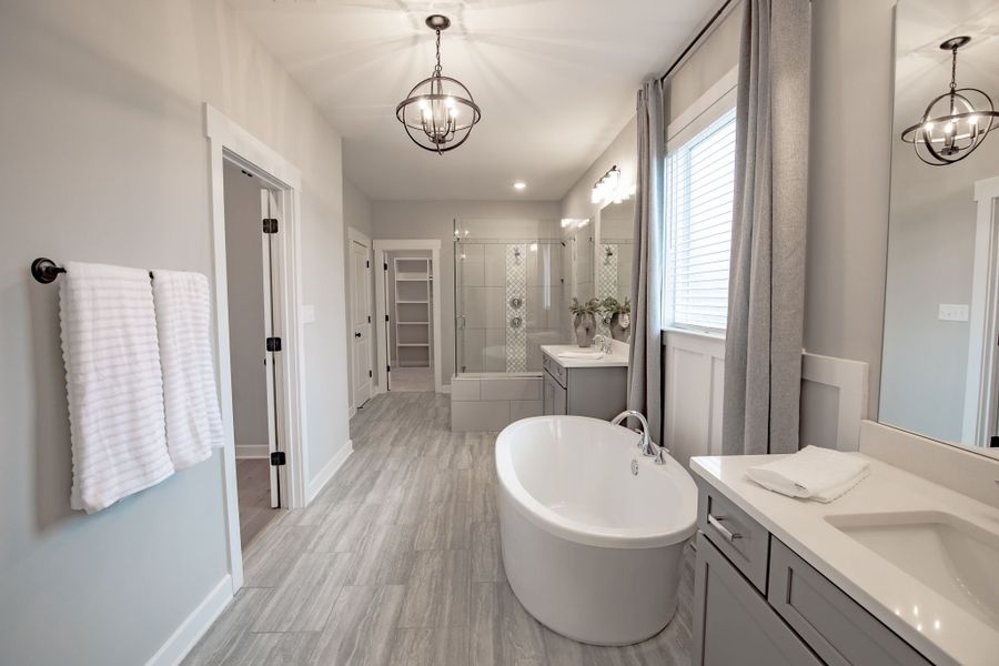 Representative furnished interior of a home built from the Willow by Grant & Co in Manor at Hall Creek, Arlington (Image 47).