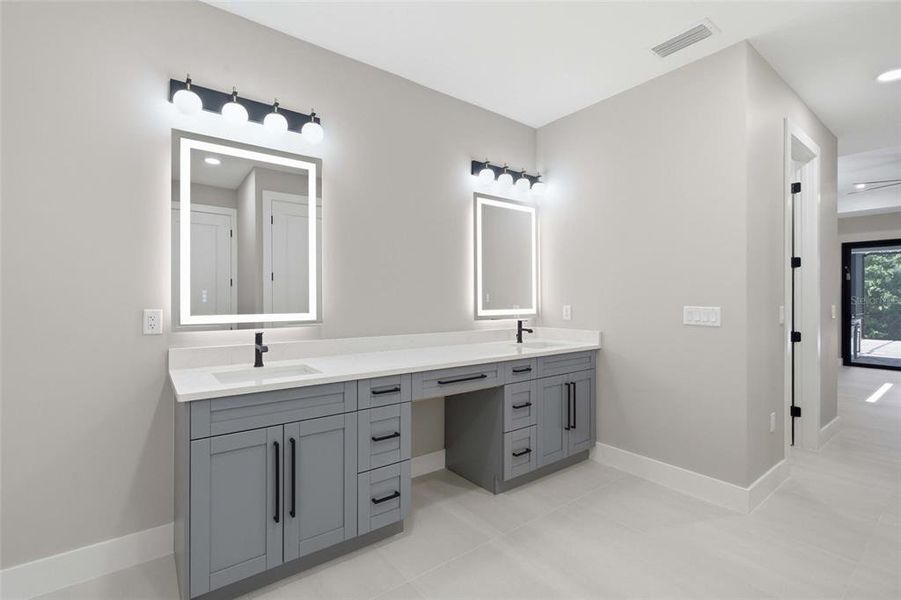 Furnished interior view inside a new home in , Cape Coral (Image 5).