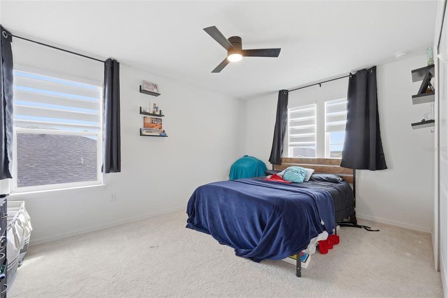 Furnished interior view inside a new home in , Orlando (Image 40).
