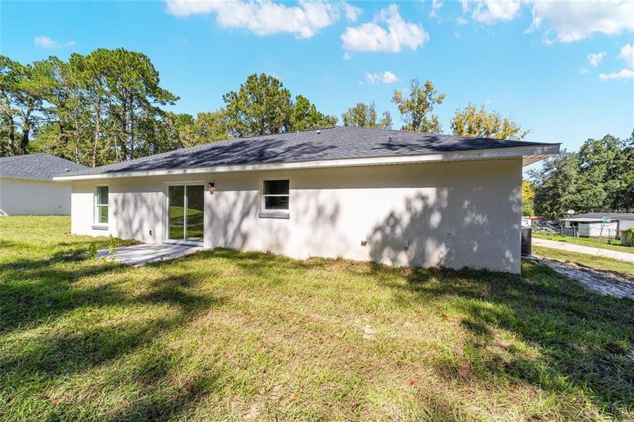 Exterior details and patio area of a home in , Ocala (Image 20).