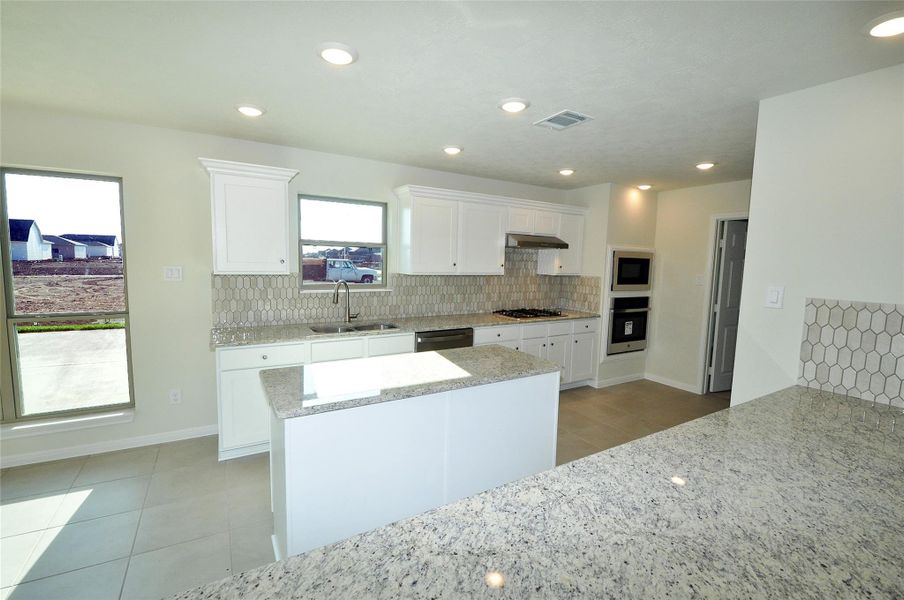 Furnished interior view inside a new home in , League City (Image 14).