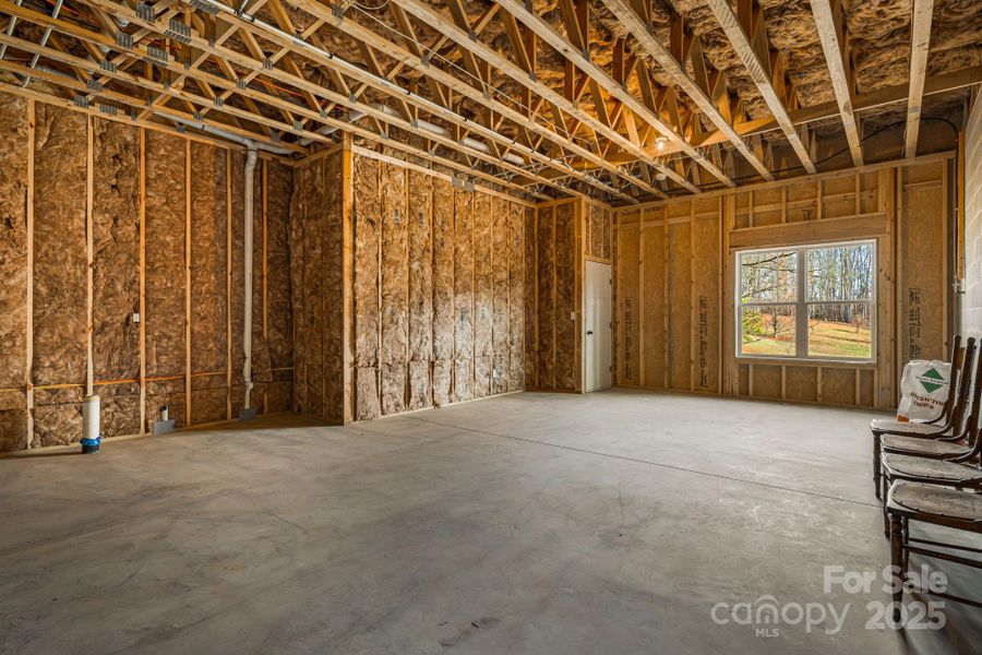 Unfinished Basement - stubbed out plumbing Unfinished Basement - stubbed out plumbing