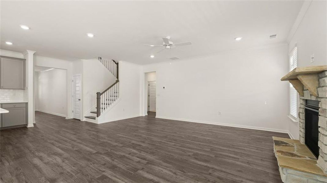Spacious, unfurnished interior of a new home in Westland, Bogart (Image 37).