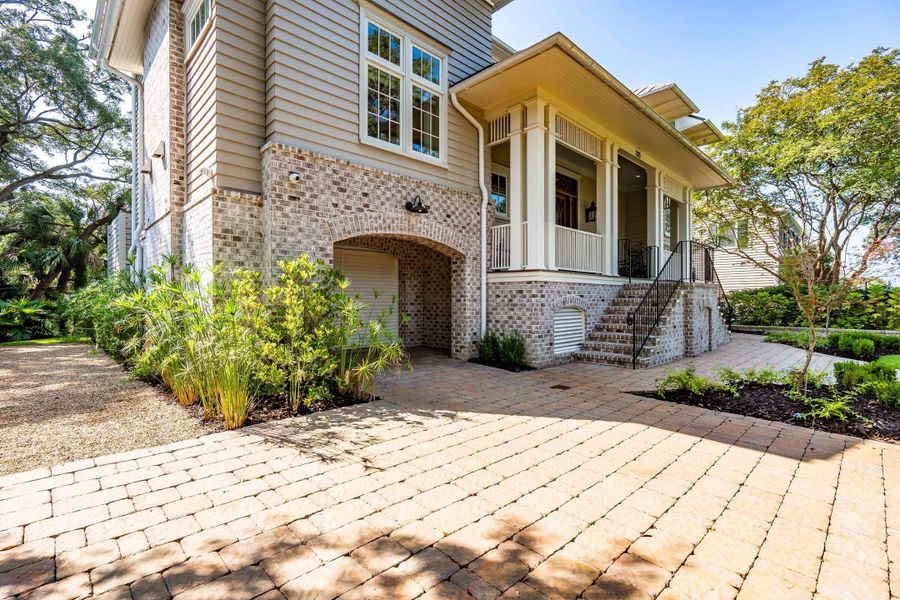 Exterior details and patio area of a home in , Mount Pleasant (Image 42).