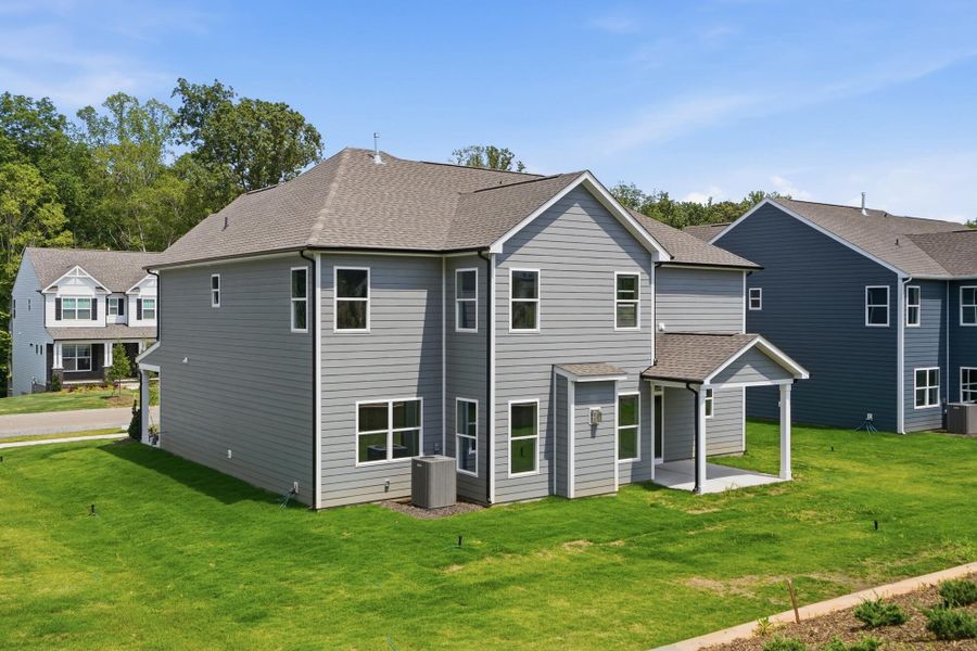 Exterior details and patio area of a home in Rone Creek, Waxhaw (Image 20).