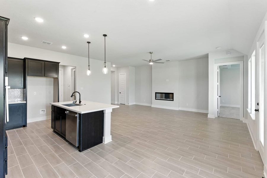 Image 11 representing the Aspen by Chesmar Homes in Alsatian Oaks, Castroville, TX.